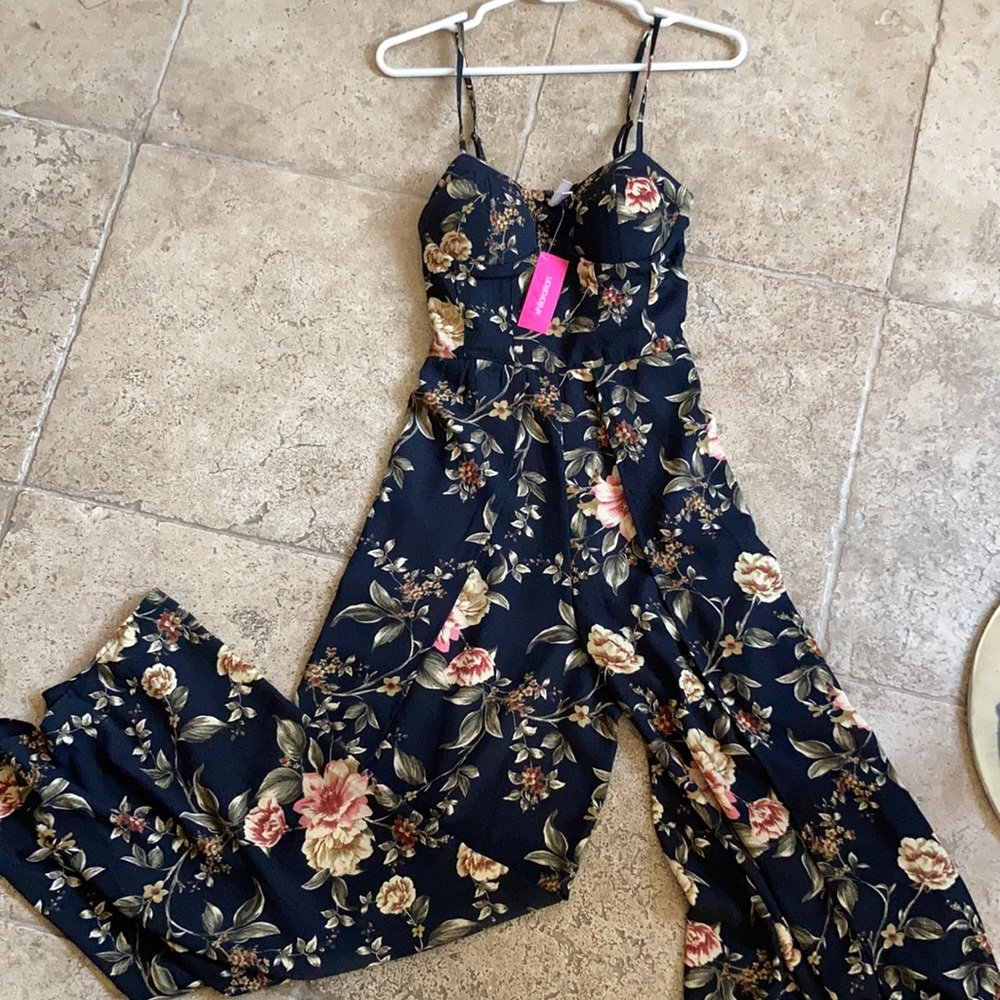 Jumpsuit- black floral pattern, wide leg